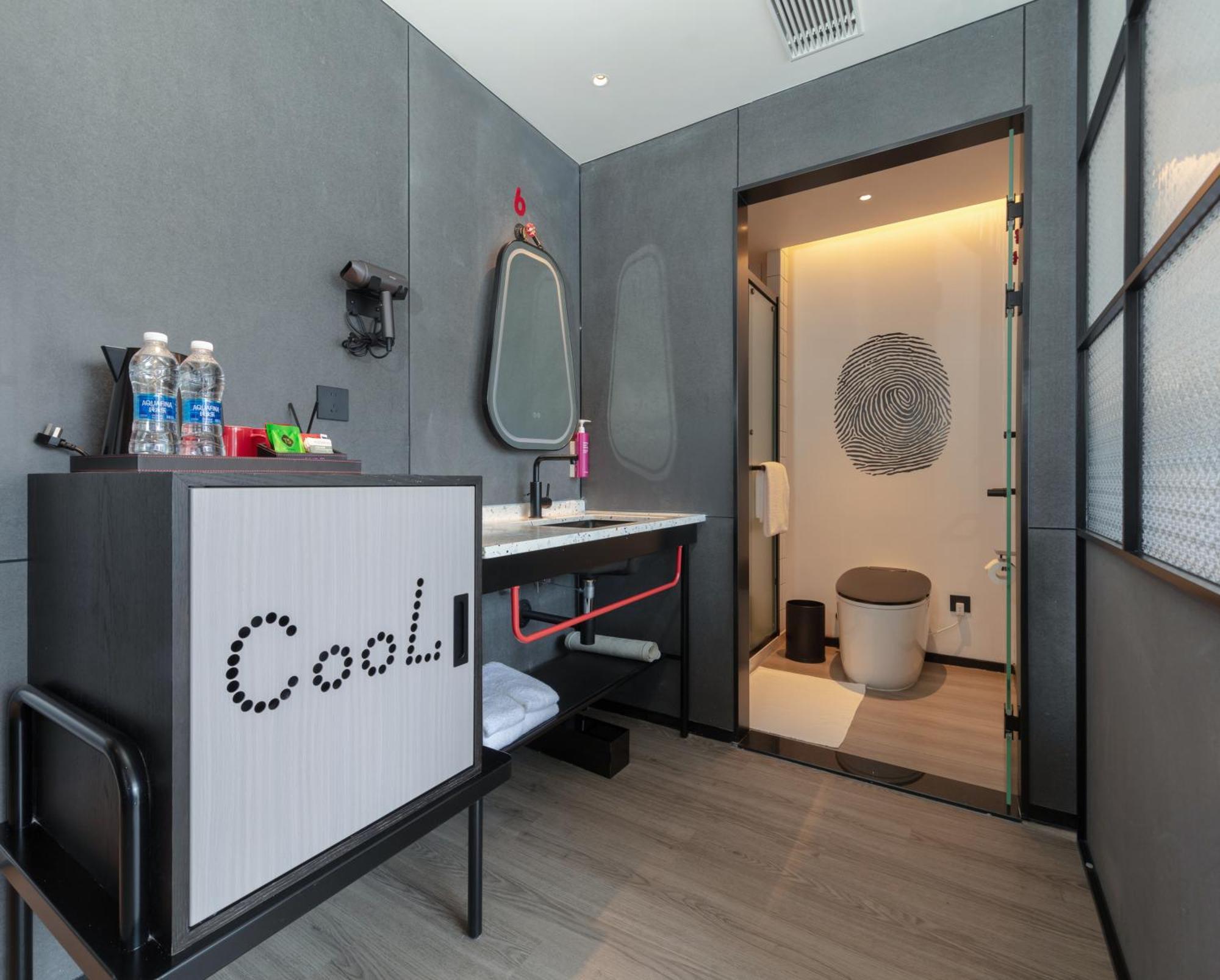 Moxy Chongqing Hotel Buitenkant foto