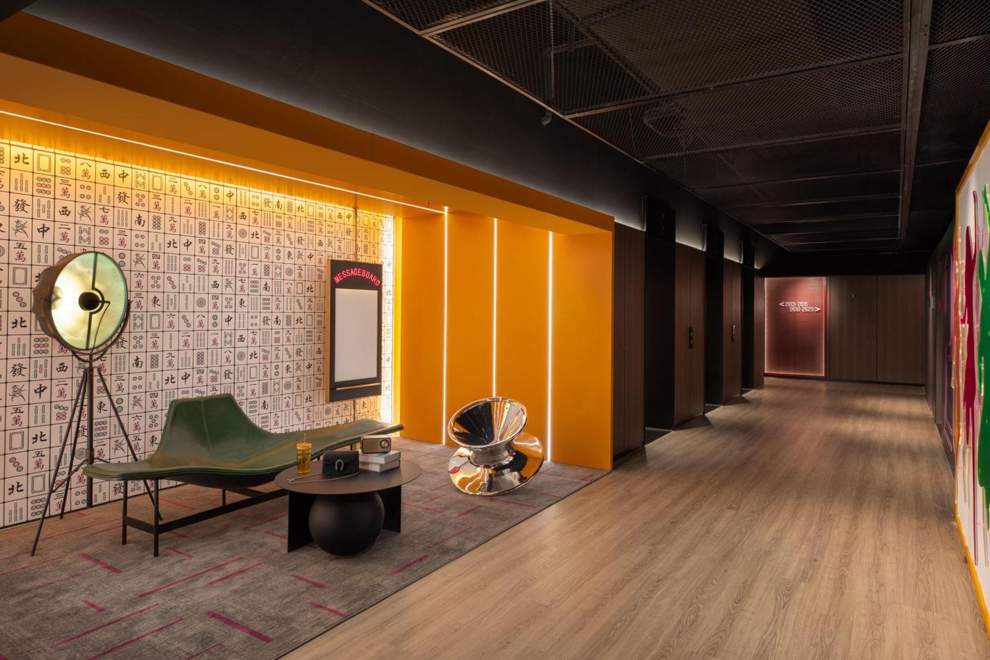 Moxy Chongqing Hotel Buitenkant foto