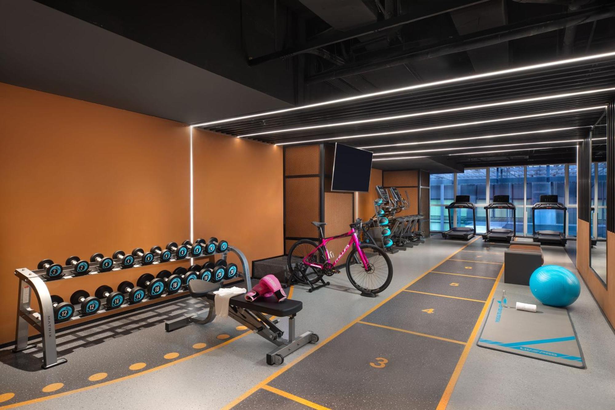 Moxy Chongqing Hotel Buitenkant foto