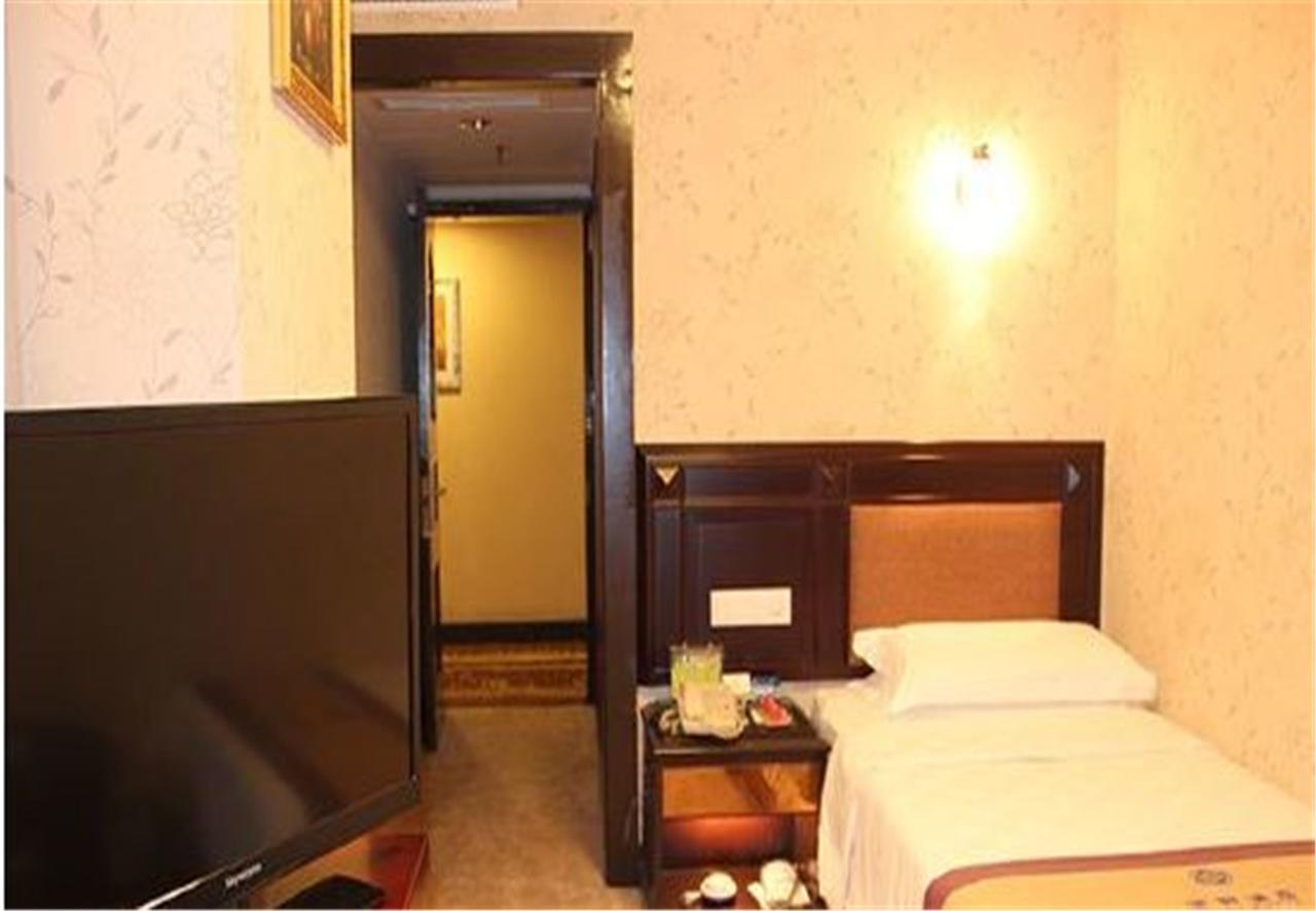 Moxy Chongqing Hotel Buitenkant foto